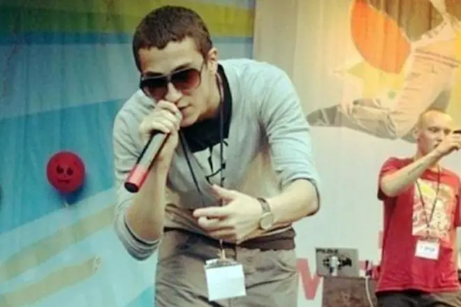 Rapper principiante Yanix.