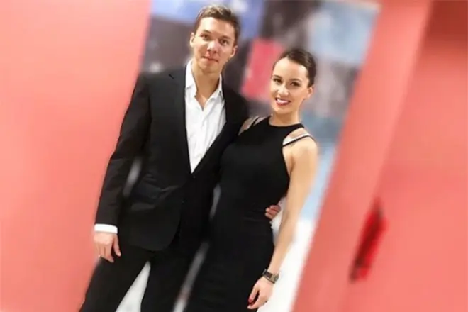 Dmitry Solovyov og Anna Sidorova