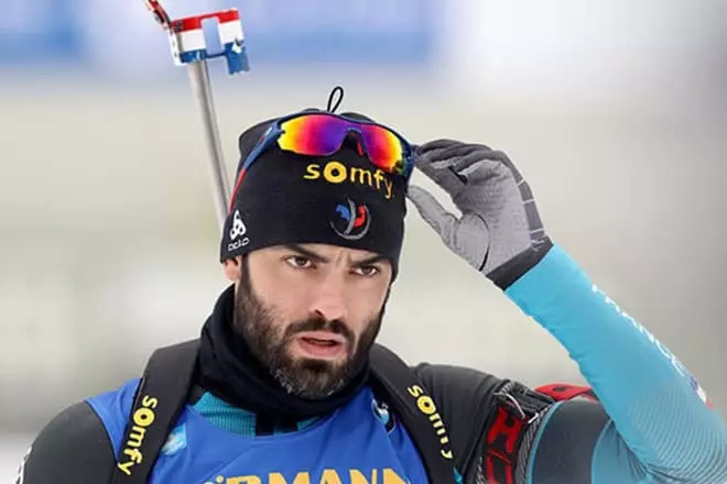 Biathlonist Simon Mẹrin