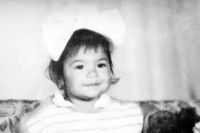 Diana Estrada in childhood
