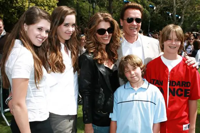 Arnold Schwarzenegger, Maria Shriver dan anak-anak mereka