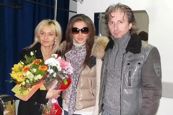Владимир Шурочкин и неговата сопруга Оксана и Нјаша
