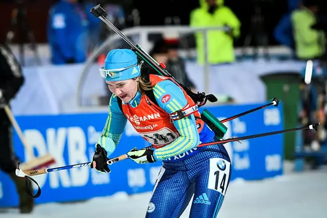 Galina Vishnevskaya v zimních asijských hrách