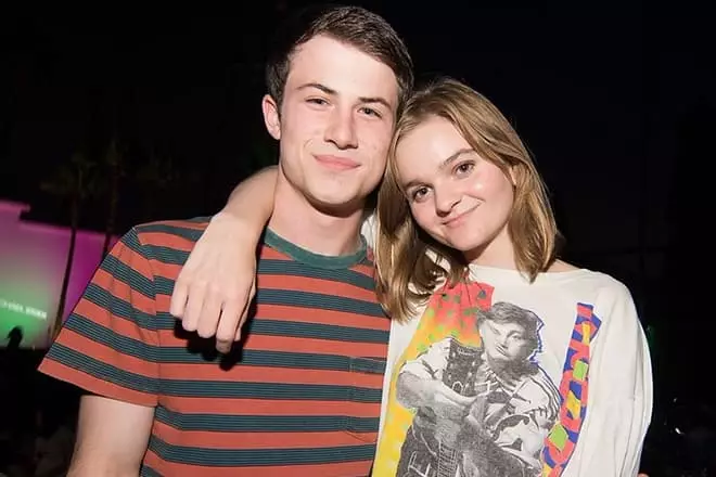 Dylan Minnette اور Carris Dorsei