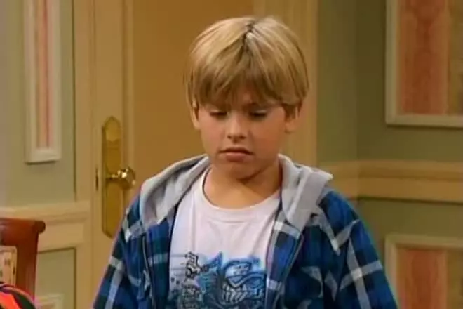 Dylan i TV-serien "All Type-Top, eller Zack og Cody's Life"