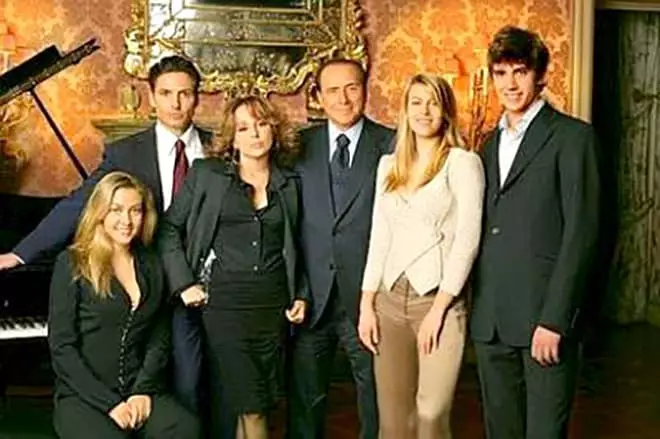 Silvio Berlusconi e os seus fillos