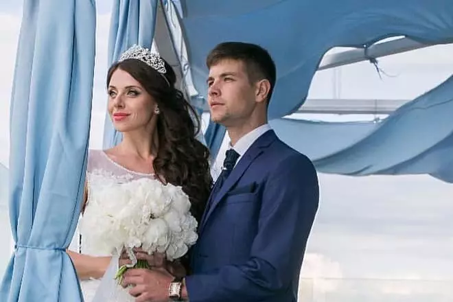 婚禮Dmitry Dmitrenko和Olga Rapunzel