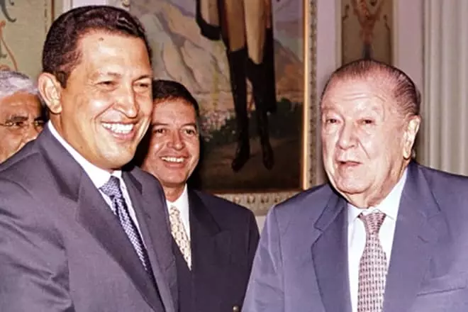 Hugo Chavez dan Rafael Caldera
