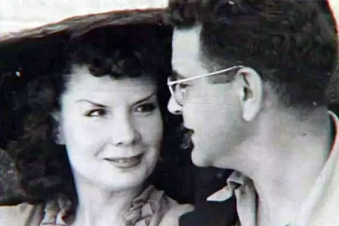 Ramon Merkder en vrouw Mendoza Raquel