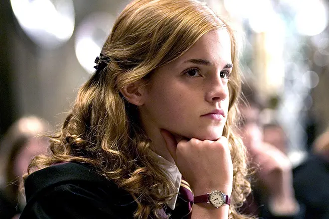hermione granger အဖြစ် Emma Watson