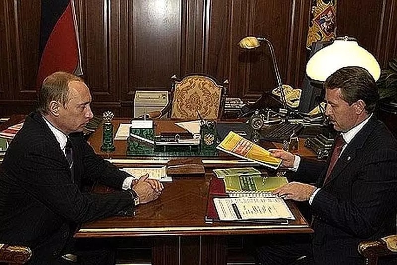 Vladimir Putin na Alexey Gordeev.
