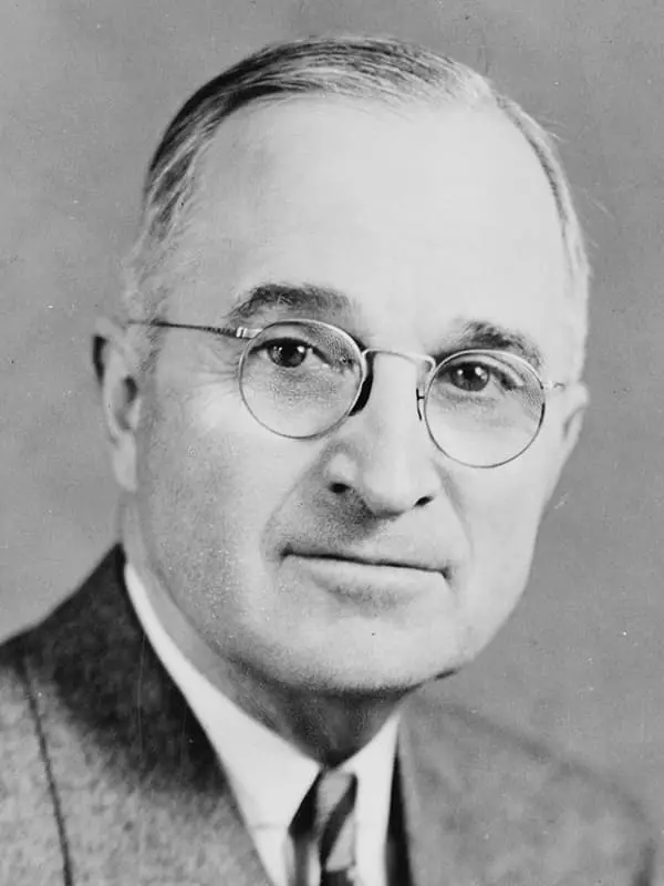 Harry Truman - biografie, fotky, osobní život, domácí i zahraniční politika