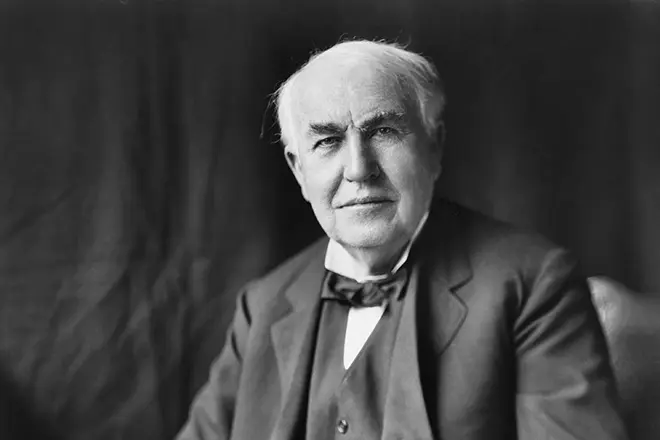Portrét Thomas Edison