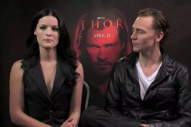 Jamie Alexander og Tom Hiddleston