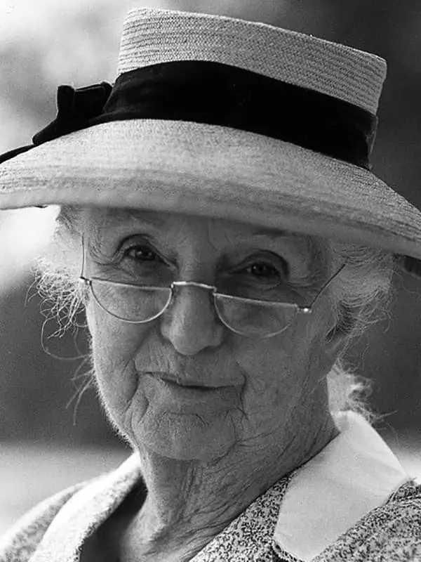 Joan Hickson - Biografía, Foto, Vida persoal, Películas