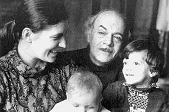 David Samoilov perheen kanssa