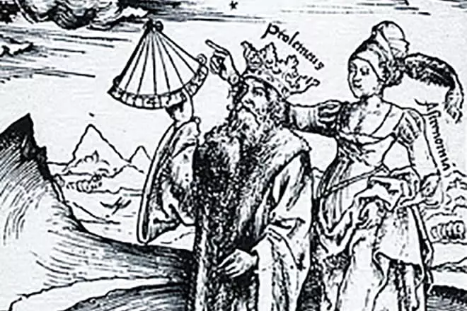 Ptolemy a múza astronómia
