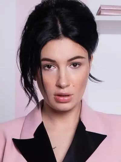 Anastasia Prikhodko - Biografía, Vida personal, Foto, Noticias, "Eurovisión", Grupo, Clips, "Instagram", "Star Factory" 2021