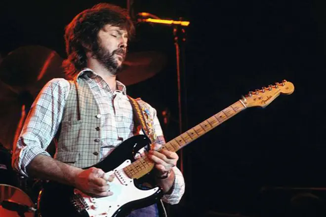 Eric Clapton nga adunay usa ka gitara