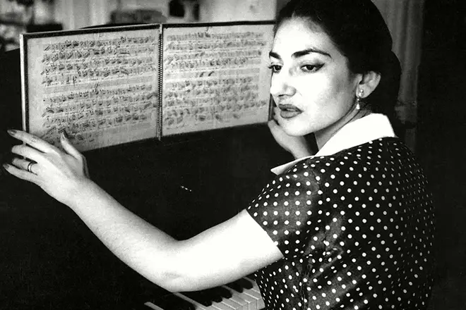 Maria Callas za klavir