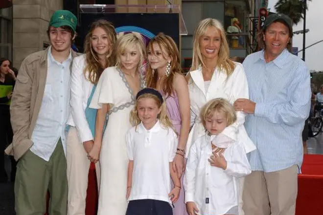 Ashley Olsen med familj