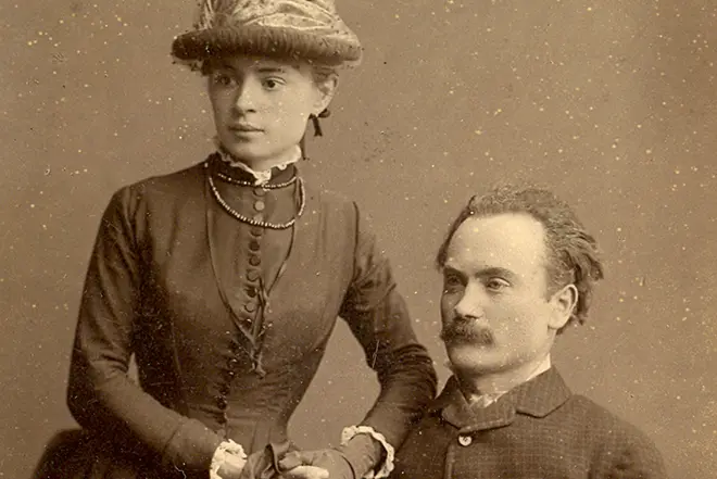 သူ့ဇနီး Olga Khoruzhskaya နှင့်အတူအိုင်ဗင် Franco