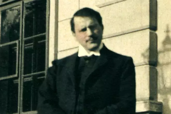 Karl jung pada tahun 1910