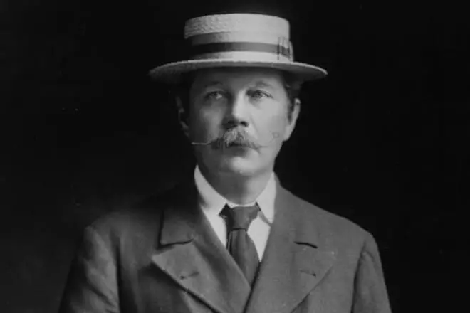 El Señor Arturo Conan Doyle
