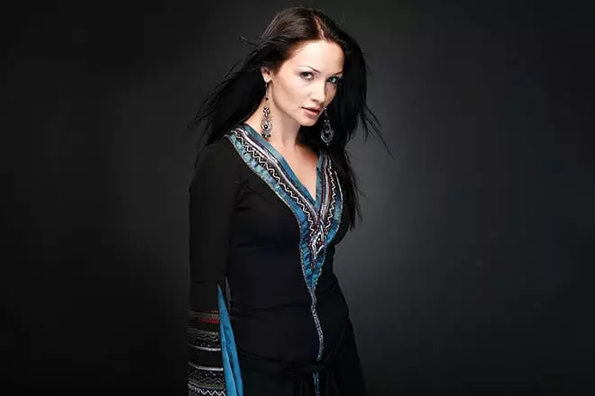 Singer Mela Bagaudinova.