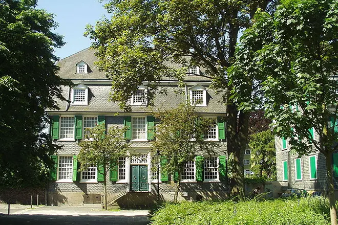 Friedrich Engels Dethood House