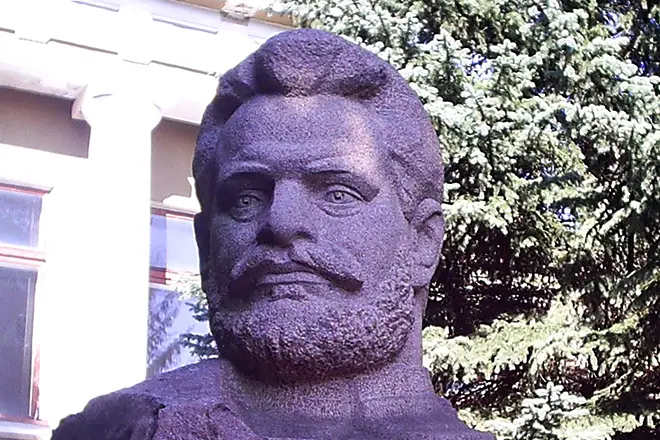 Monument til Mikhail Frunze i Penza