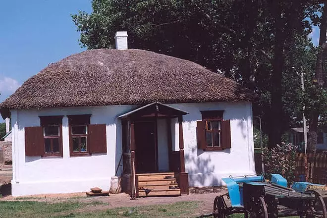 हाउस जहां मिखाइल शोलोखोव पैदा हुआ था