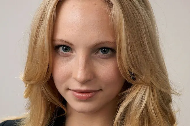 CANDACE Accola zonder make-up