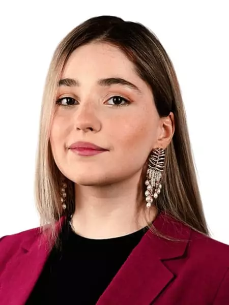 Ragda Haniev - foto, biografie, osobní život, zprávy, písně, "hlas" 2021