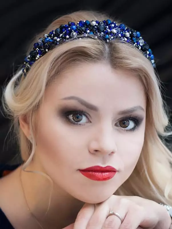 Oksana Strunkina - biografija, nuotrauka, asmeninis gyvenimas, naujienos 2021
