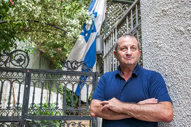 Yakov Kedmi di Kedutaan Israel