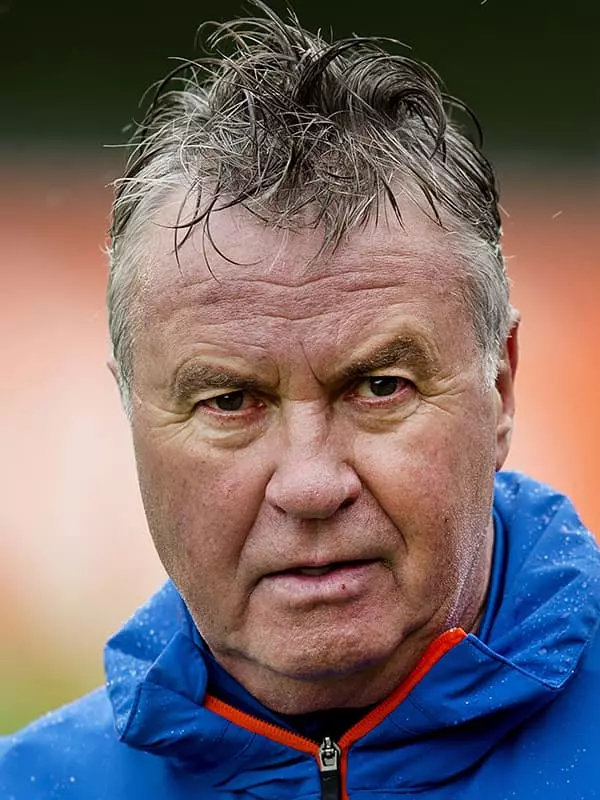 GUUS HIDDINK - Edző életrajz, fotó, személyes élet, hírek 2021