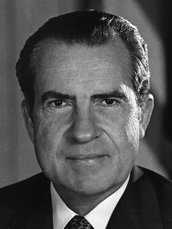 Richard Nixon - biyografi, foto, lavi pèsonèl, politik