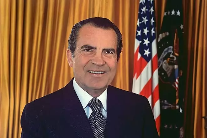 Președintele Richard Nixon.
