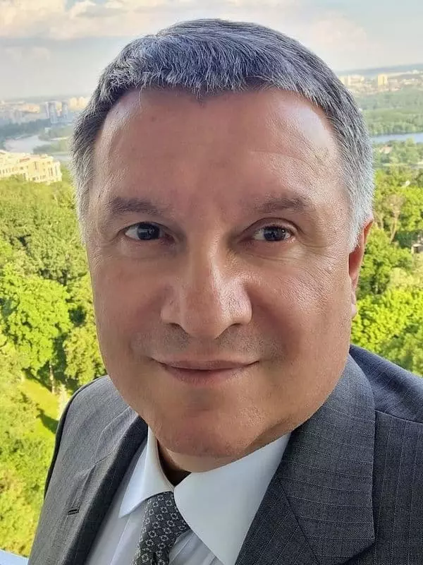 Arsen Avakov - Biografia, vida personal, foto, notícies, cap del Ministeri d'Afers Interns d'Ucraïna, ministre d'International 2021