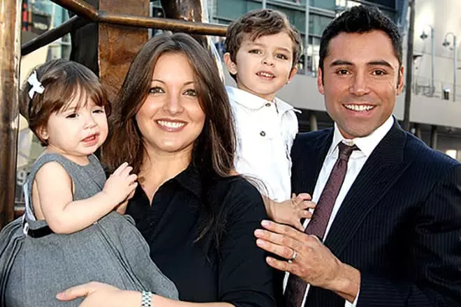 Oscar de la Hoya e sua esposa e filhos