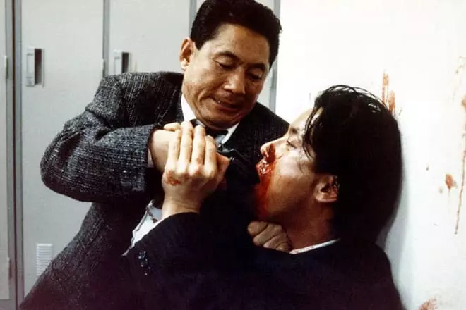 Frame daga Takeshi Kitano "mummunan 'yan sanda"