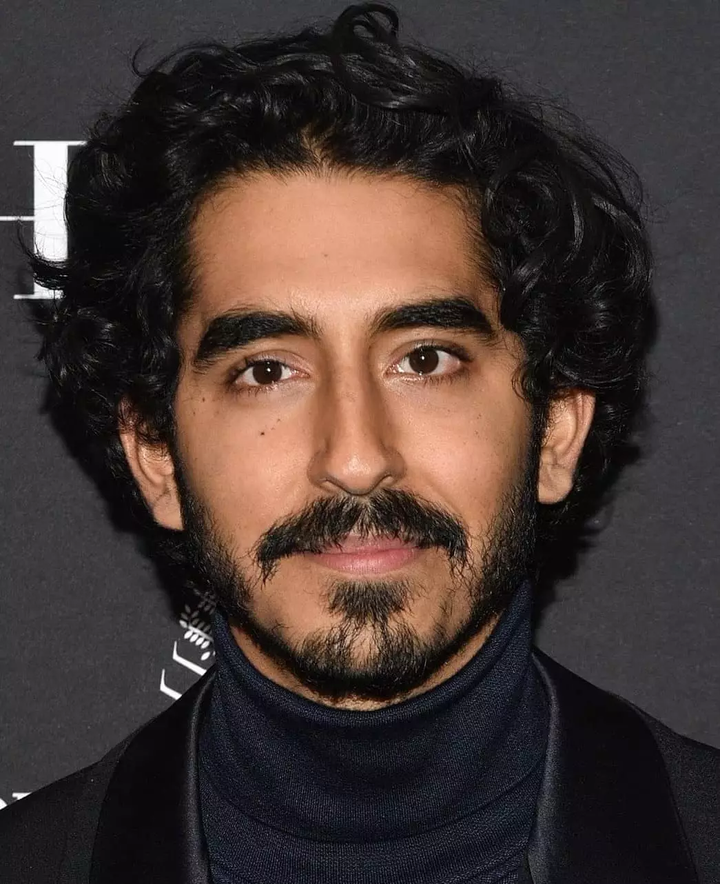 Dev patel - litrato, biograpiya, personal nga kinabuhi, balita, pelikula, aktor 2021