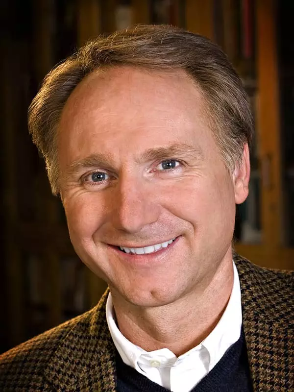 Dan Brown - Biografía, Foto, Vida persoal, Novas, Libros 2021