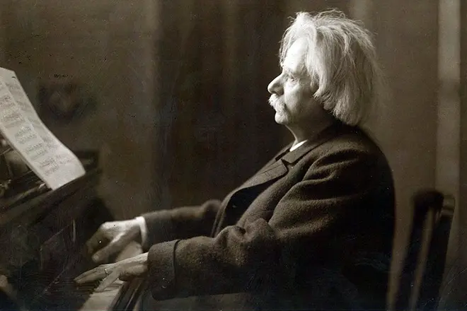 Edward Grieg para sa piano.
