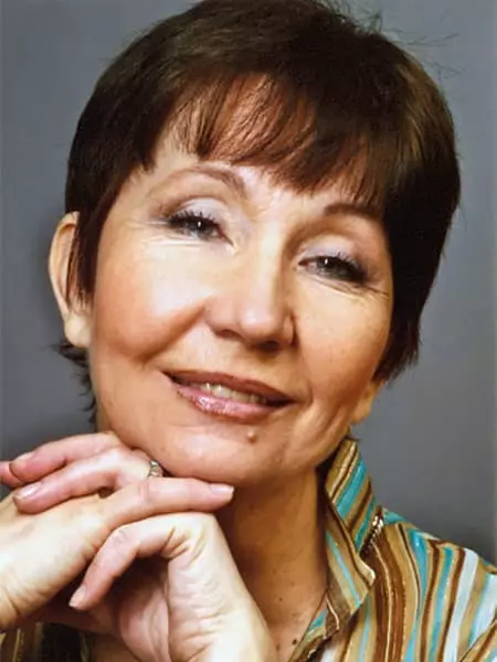 Lyudmila Dmitrieva - Biografia, foto, vida pessoal, notícias, filmografia 2021