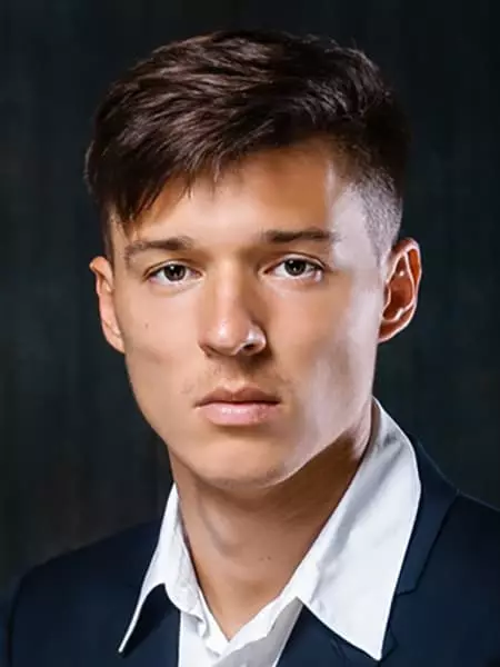 Dmitry Poloz - Biografia, Foto, Futboll, Jeta personale, Lajmet e fundit 2021