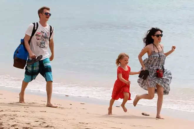 Hayden Christensen me gruan dhe vajzën e tij