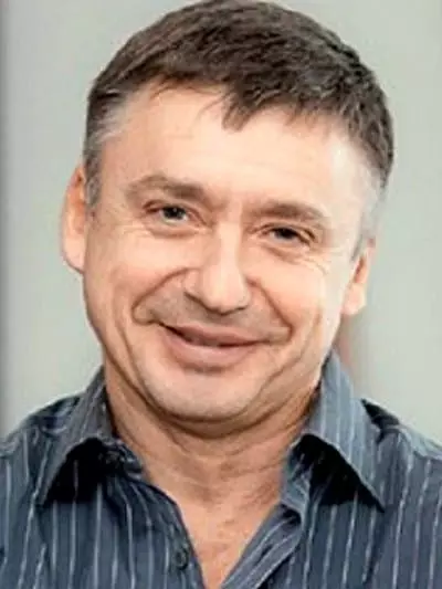 Anton Tabakov - Wêne, Biyografî, Jiyana Kesane, Nûçe, Fîlim 2021