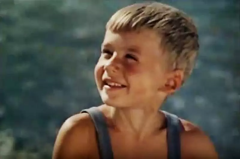 Антон Табаков в дитинстві (кадр з фільму «Времена года»)